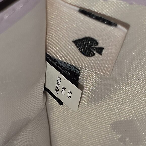 Kate Spade WLRU6055 Pale Lavender Pebble Grain Leather Continental Zip Wallet - Picture 3 of 6